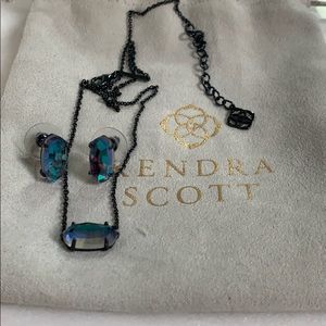 Kendra Scott  Necklace and Earrings Set